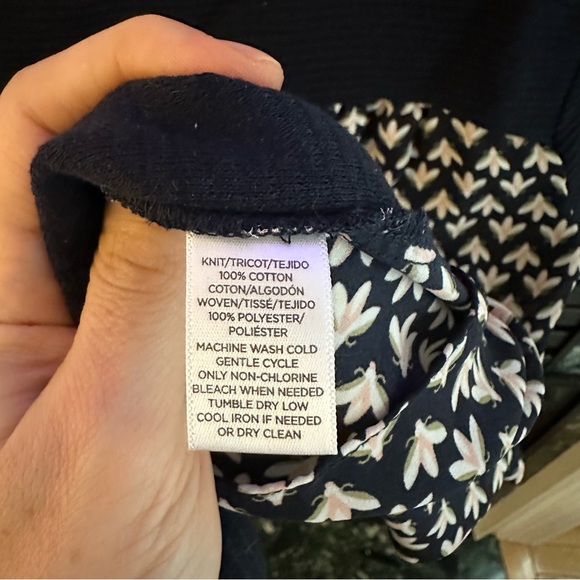 LOFT Navy Blue Ribbed Floral Mixed Media Blouse, 3/4 sleeve, size XS - Picture 5 of 9